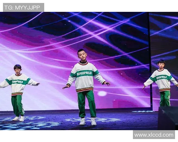 重庆街舞队荣登全国灵活性排行榜第五名展现出色舞技与团队默契